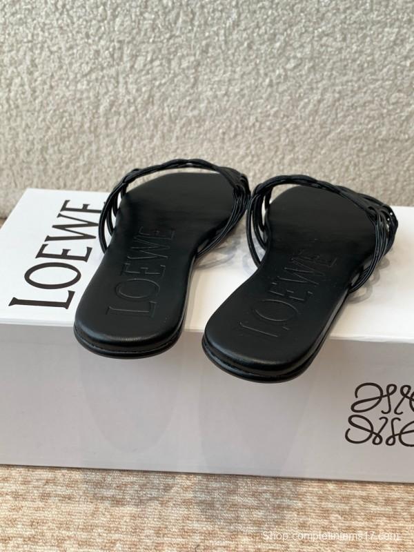 2025 Loewe Black Leather Slippers KFY00250