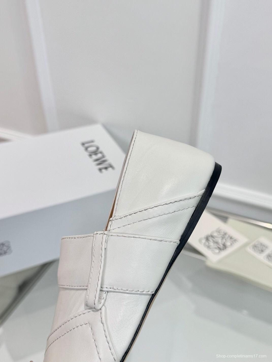 2025 Women Loewe White Leather Loafers LY00291