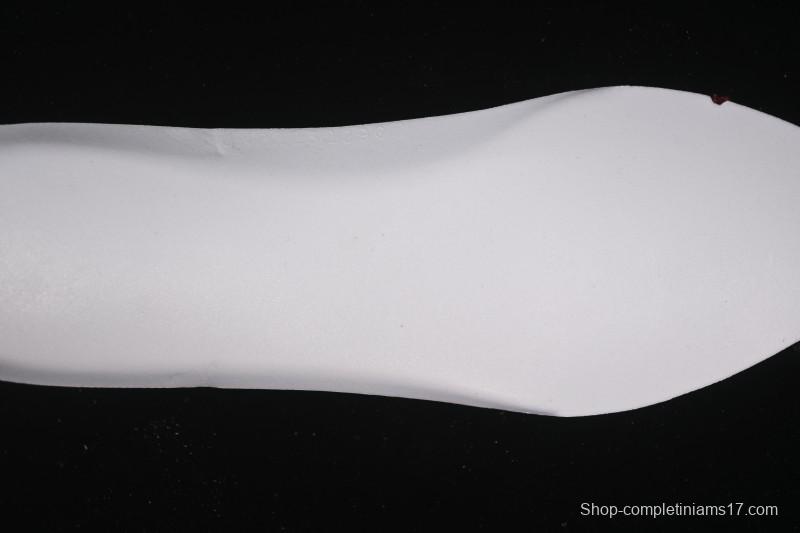 Off-White Be Right Low-Top Lifestyle Casual Shoes in Black Red