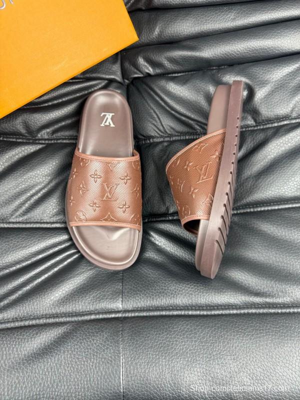 2025 Men Louis Vuitton Brown Leather Slippers AS00170