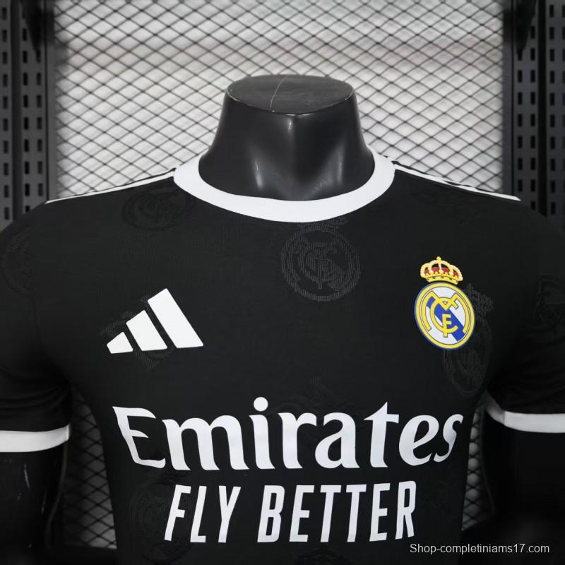 Player Version 25/26 Real Madrid Black Special Jersey
