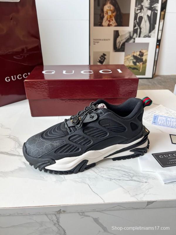 Gucci 2.0 Sneakers with Reflective Stripes and Retro Design - LY00320