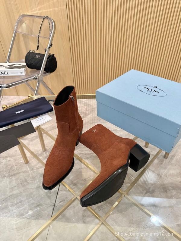 Prada Classic Pointed Boots 2025 SS Collection - L Y00330