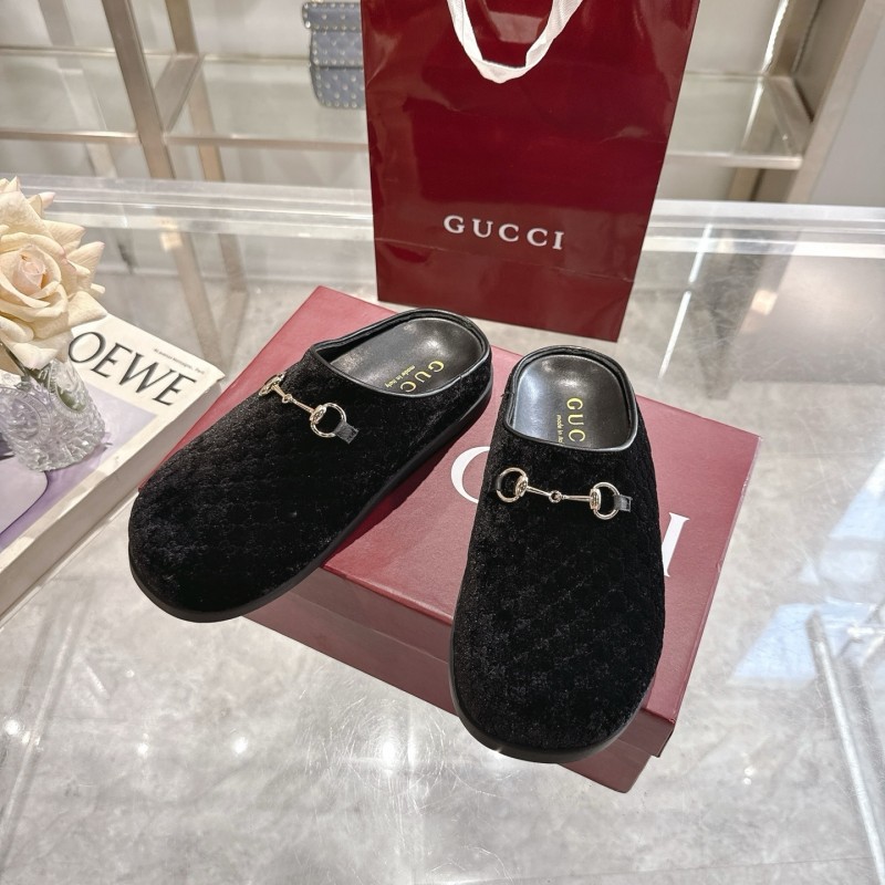 Gucci Women's Mule Shoes Velvet with Horsebit - LY00240