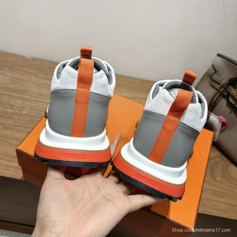 H Boots Classic Chelsea Boots with British Color Block Design - AS00410