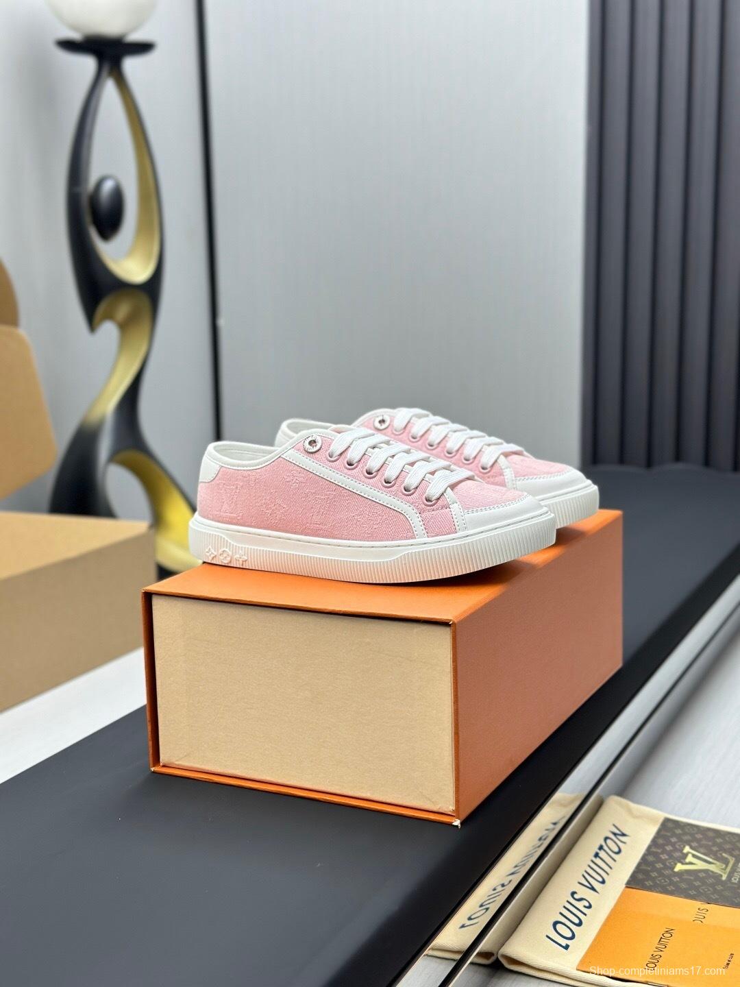 Louis Vuitton Time Out Series Animal Print Casual White Sneakers - AS00260