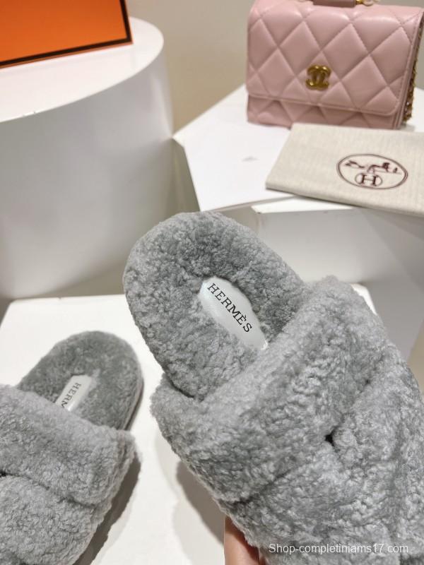 H Love Erjiu Full Wool Slippers with Wavy Fur Design - LY00270