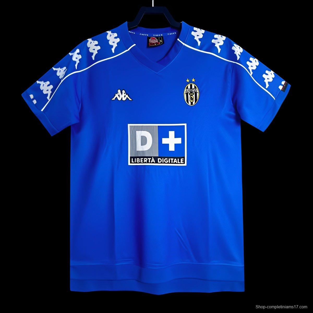 Retro 99/00 Juventus Away Blue Jersey